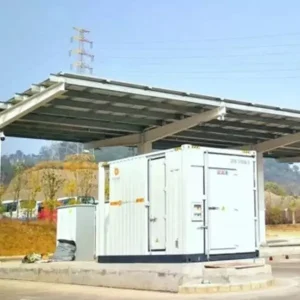 Energy storage and charging integrated cabinet